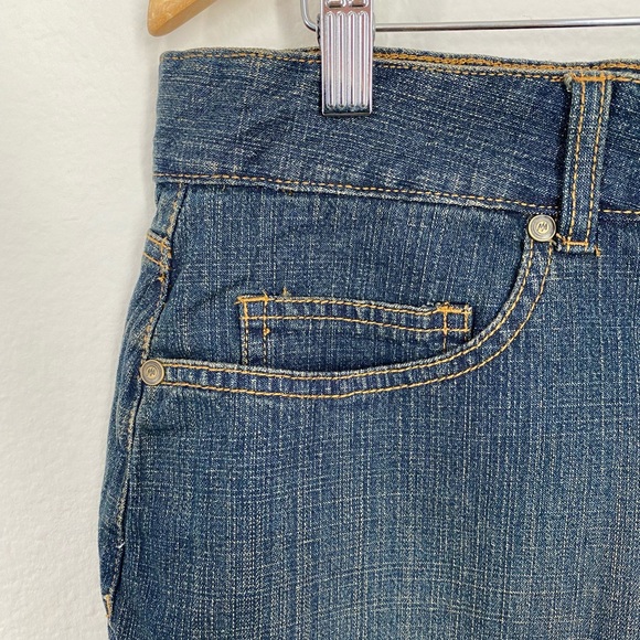 Tex by Max Azria NWOT • Dark Wash Jean Mini Skirt - Picture 4 of 12